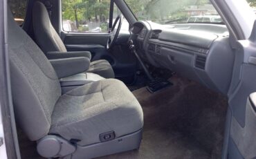 Ford-Bronco-1992-SUV-14