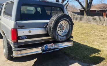 Ford-Bronco-1992-SUV-2