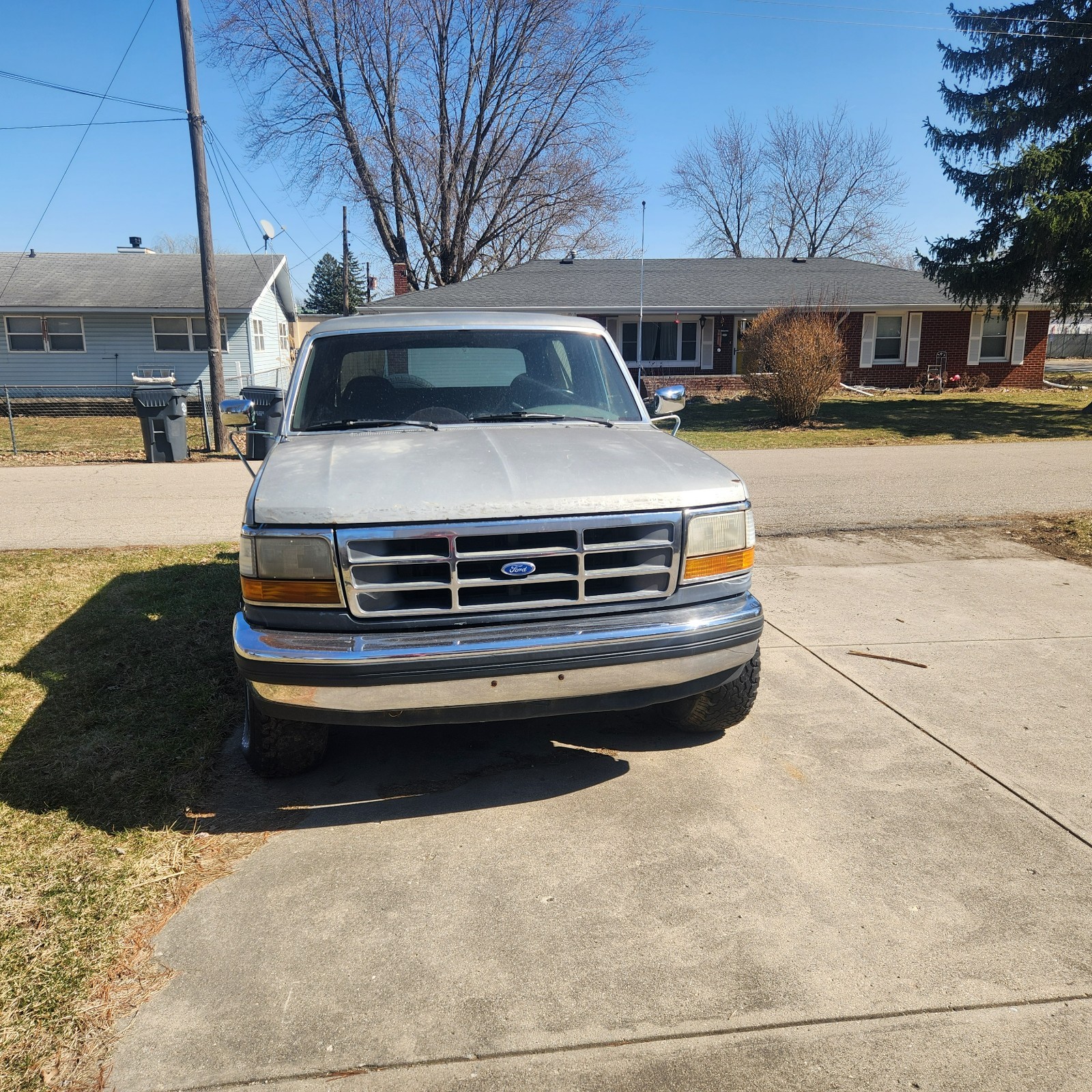 Ford-Bronco-1992-SUV-5