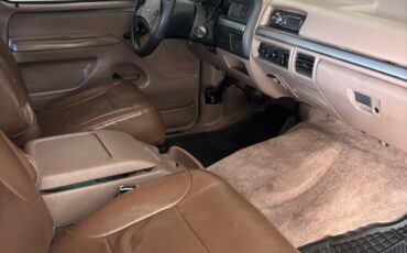 Ford-Bronco-1993-11
