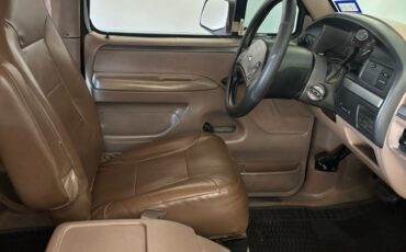 Ford-Bronco-1993-13