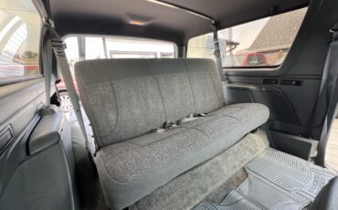 Ford-Bronco-1993-14