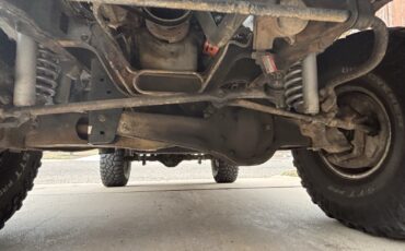Ford-Bronco-1993-18