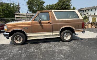 Ford-Bronco-1993-3
