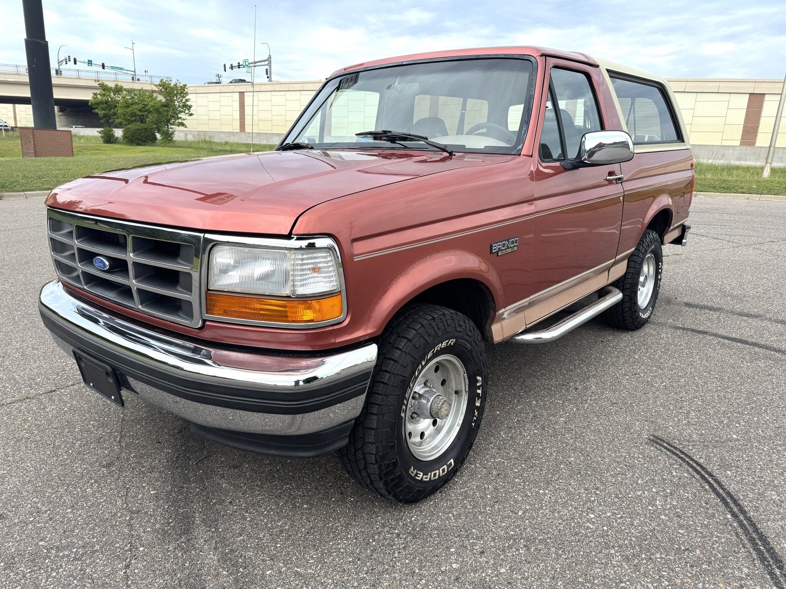 Ford-Bronco-1994-SUV-7