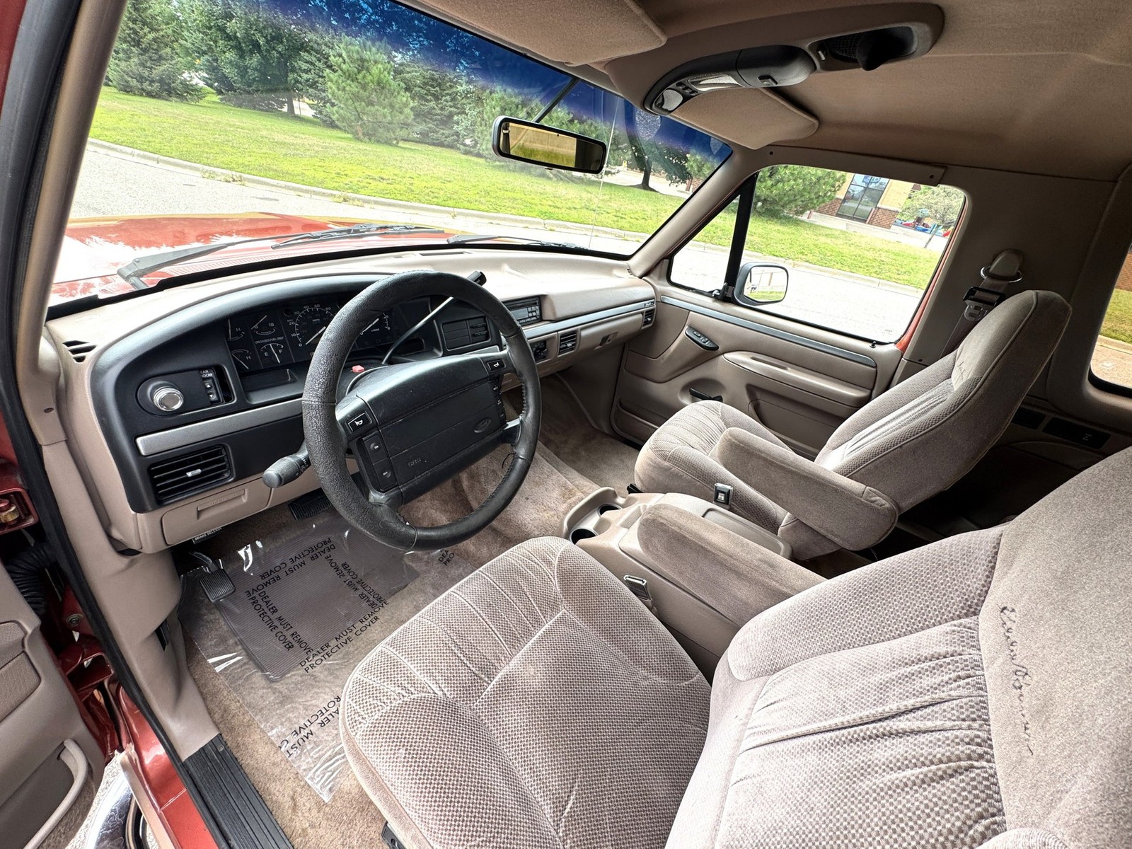 Ford-Bronco-1994-SUV-9