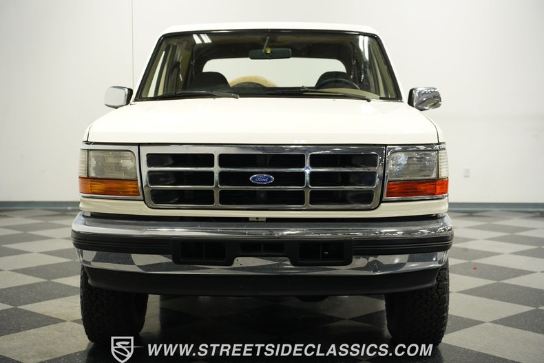 Ford-Bronco-1995-Colonial-White-Medium-Mocha-18