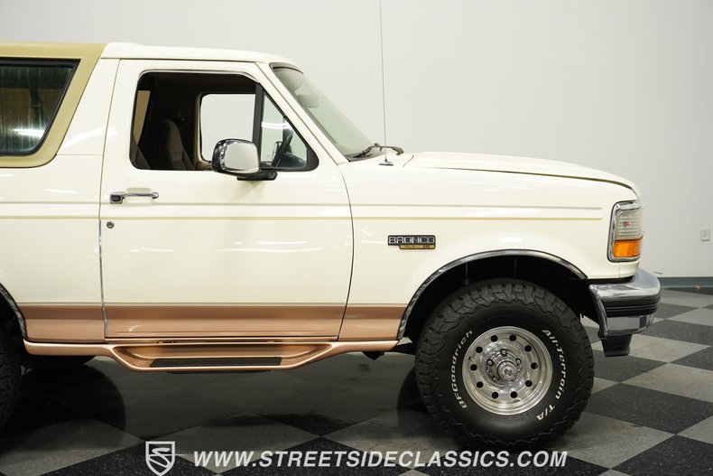 Ford-Bronco-1995-Colonial-White-Medium-Mocha-25