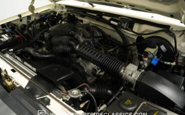 Ford-Bronco-1995-Colonial-White-Medium-Mocha-27