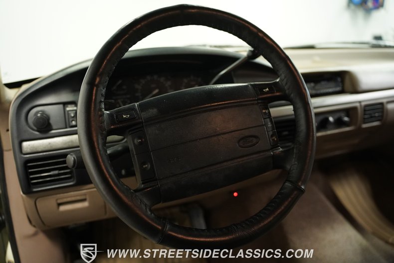 Ford-Bronco-1995-Colonial-White-Medium-Mocha-34