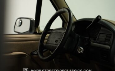 Ford-Bronco-1995-Colonial-White-Medium-Mocha-44
