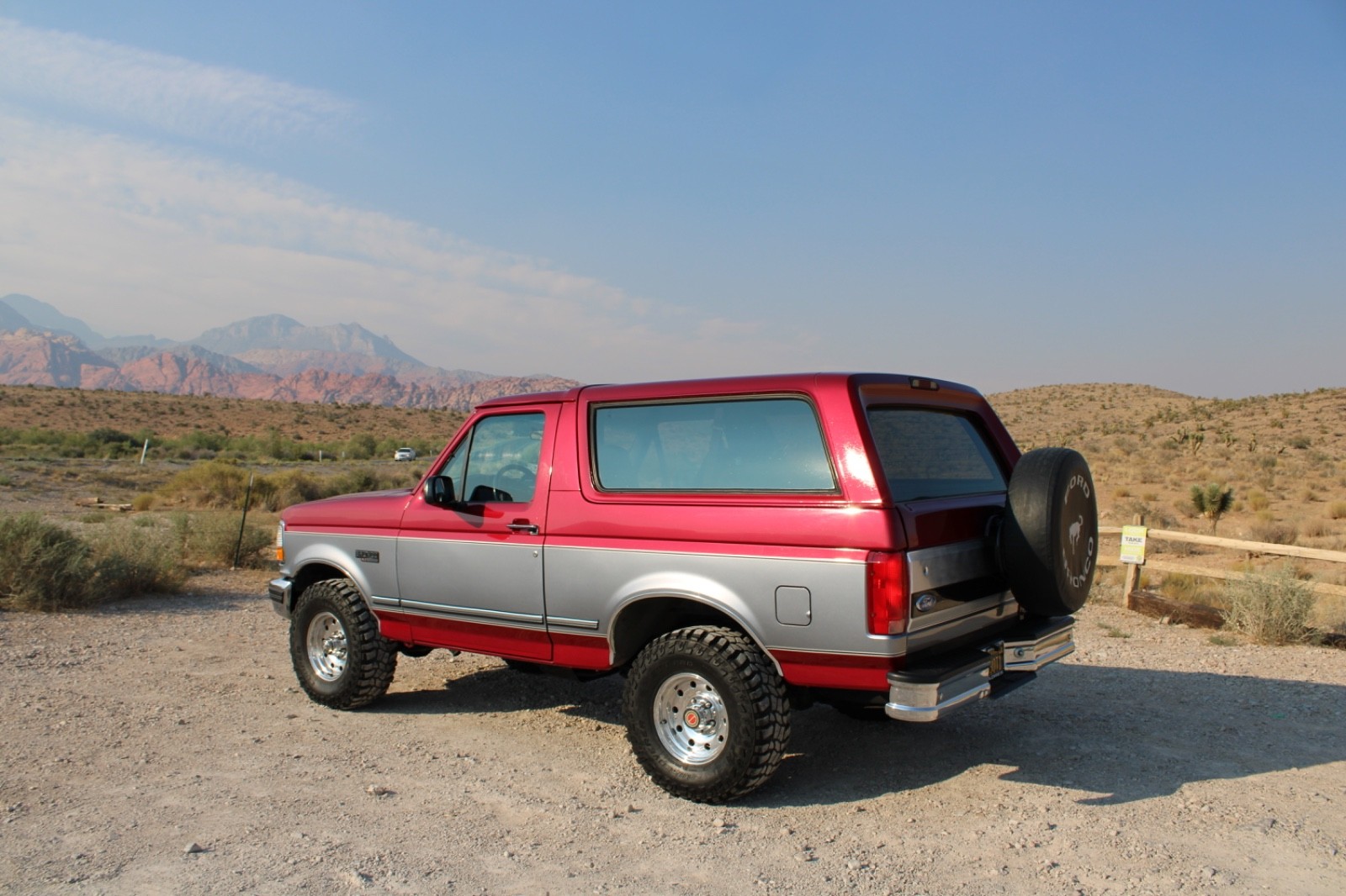 Ford-Bronco-1995-SUV-4