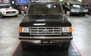 Ford-Bronco-Eddie-Bauer-4x4-1987-SUV-17