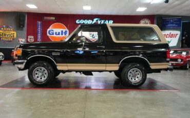 Ford-Bronco-Eddie-Bauer-4x4-1987-SUV-19