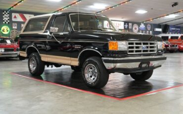 Ford-Bronco-Eddie-Bauer-4x4-1987-SUV-24