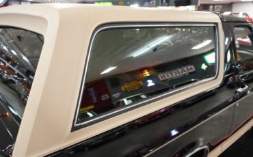 Ford-Bronco-Eddie-Bauer-4x4-1987-SUV-37