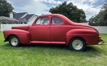 Ford-Business-coupe-1947-Red