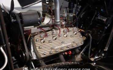 Ford-Cabriolet-1932-Black-Red-36