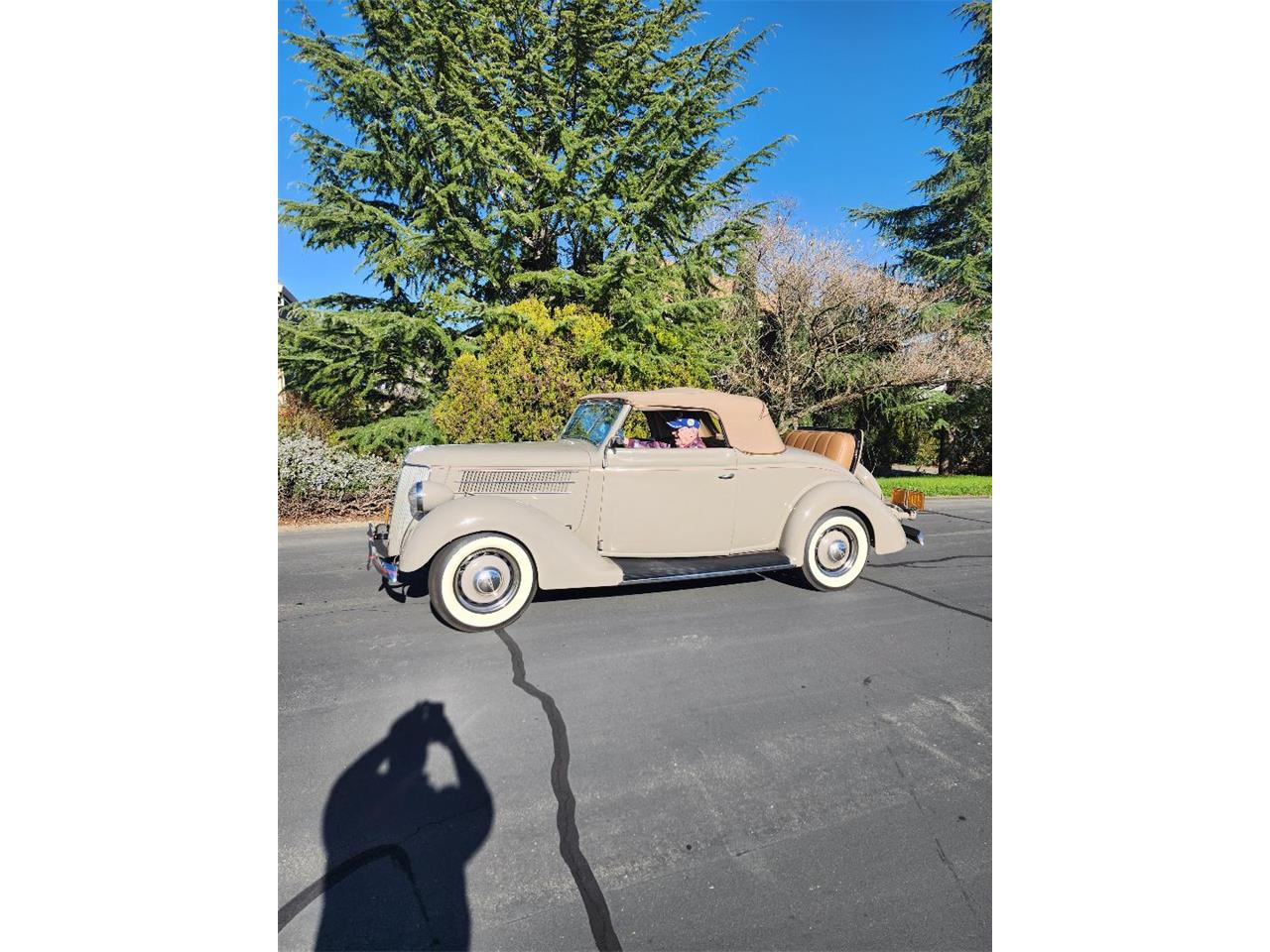 Ford-Cabriolet-1936-Beige-Brown-1
