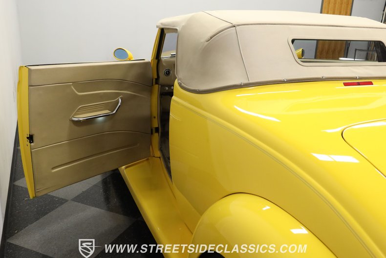 Ford-Cabriolet-1937-Competition-Yellow-Beige-18