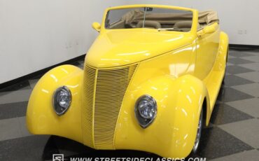 Ford-Cabriolet-1937-Competition-Yellow-Beige-2