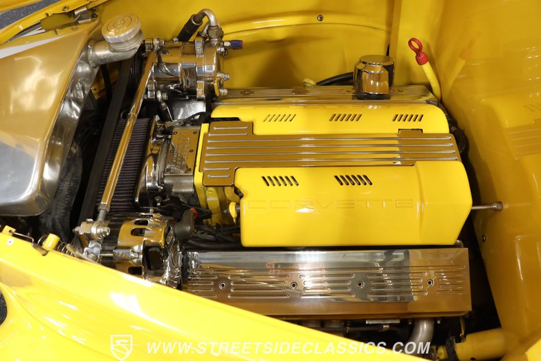 Ford-Cabriolet-1937-Competition-Yellow-Beige-28