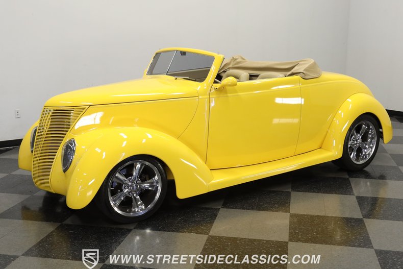 Ford-Cabriolet-1937-Competition-Yellow-Beige-30