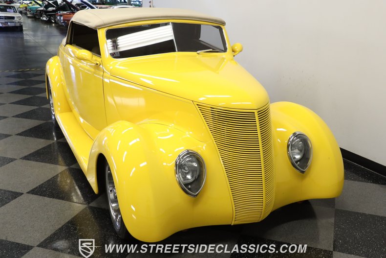 Ford-Cabriolet-1937-Competition-Yellow-Beige-39