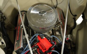 Ford-Cabriolet-1938-Harvest-Moon-Burgundy-1
