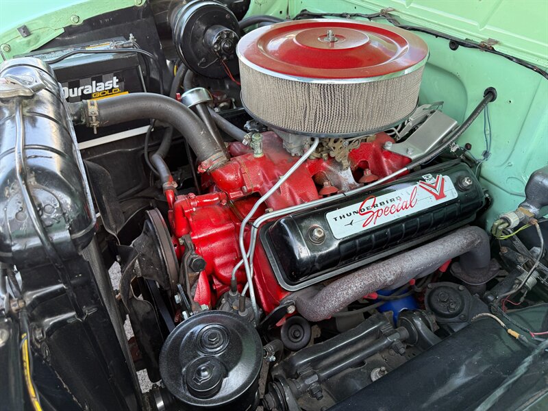Ford-Club-1956-Green-Green-2