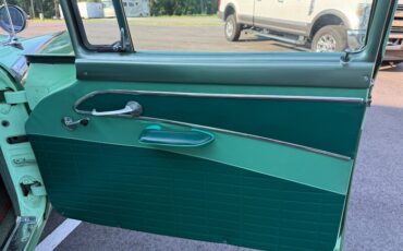 Ford-Club-1956-Green-Green-25
