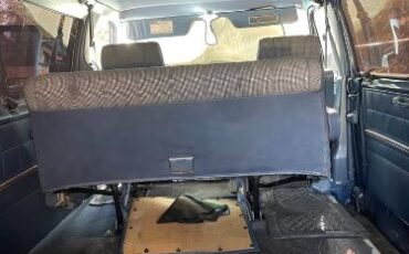 Ford-Club-wagon-1987-Blue-Blue-14