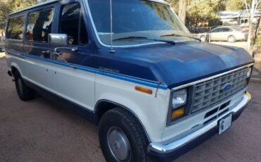 Ford-Club-wagon-1987-Blue-Blue-17