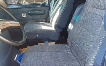 Ford-Club-wagon-1987-Blue-Blue-7