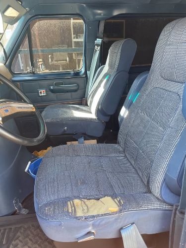 Ford-Club-wagon-1987-Blue-Blue-7