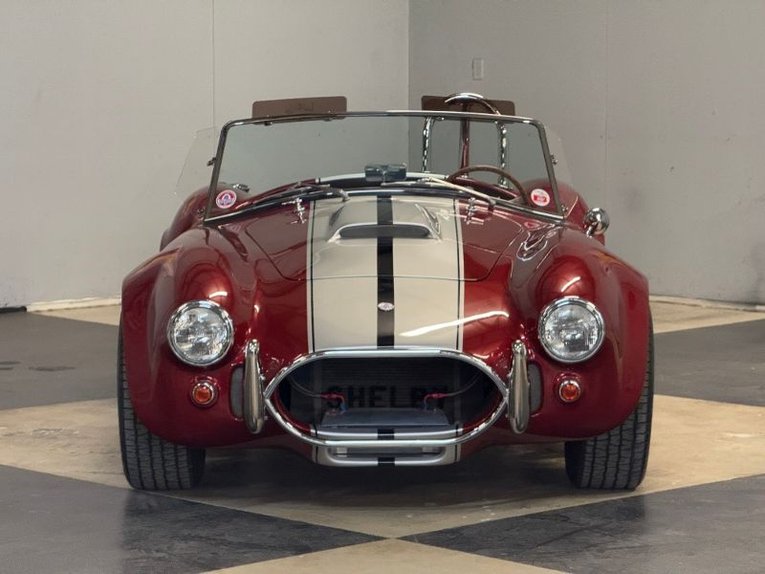 Ford-Cobra-1967-Inferno-Red-Black-27