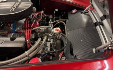 Ford-Cobra-1967-Inferno-Red-Black-3