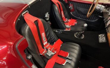 Ford-Cobra-1967-Inferno-Red-Black-33