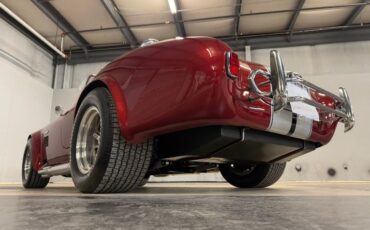 Ford-Cobra-1967-Inferno-Red-Black-39