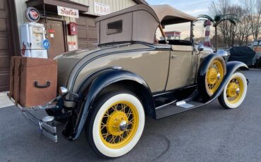 Ford-Convertible-1931-2