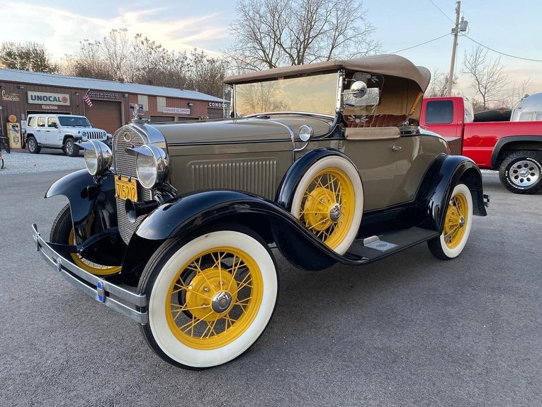 Ford-Convertible-1931-3