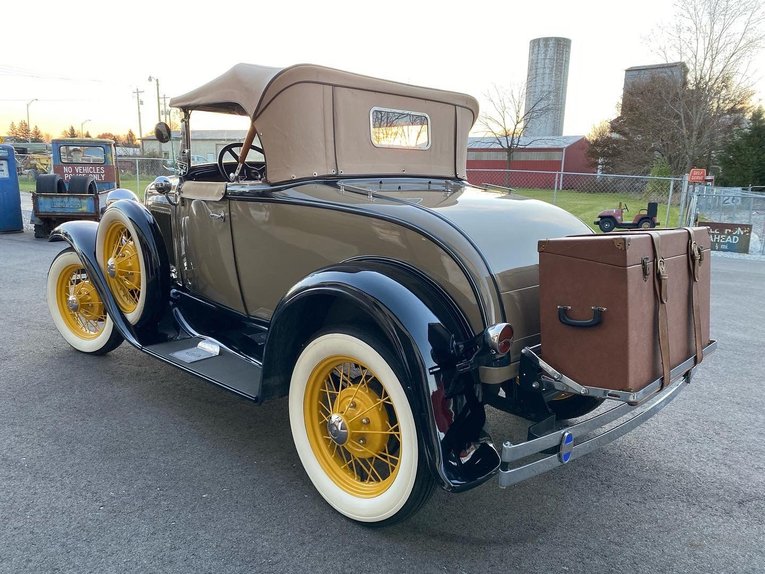 Ford-Convertible-1931-4