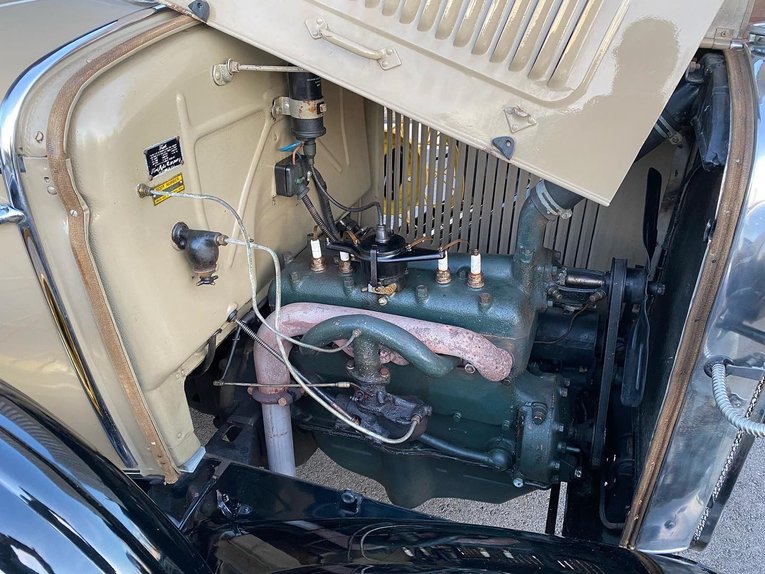 Ford-Convertible-1931-9