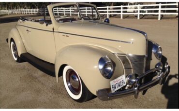 Ford-Convertible-1940-Tan-Brown-2