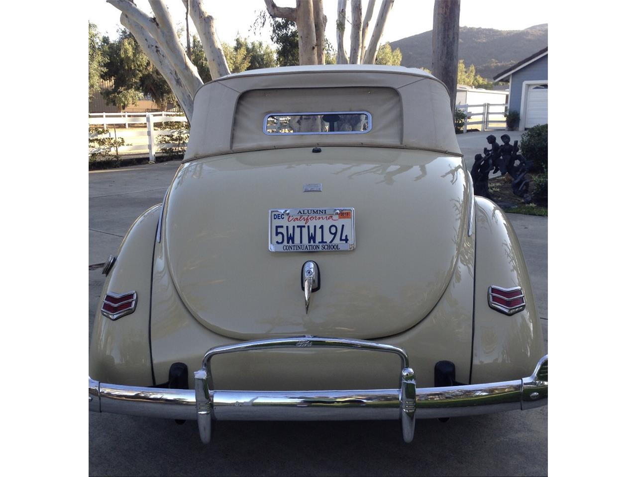Ford-Convertible-1940-Tan-Brown-5