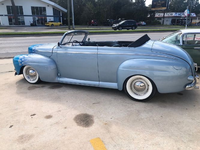 Ford-Convertible-1947-6