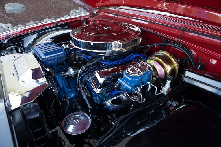 Ford-Convertible-1960-RED-Red-Black-White-6