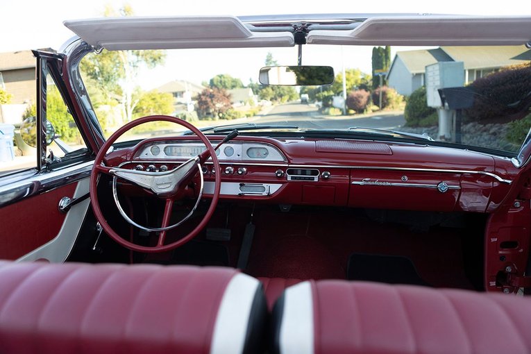 Ford-Convertible-1960-RED-Red-Black-White