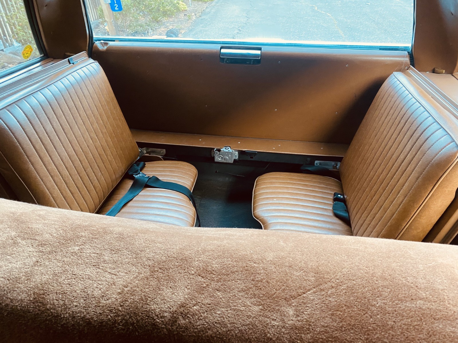 Ford-Country-Squire-1972-Wagon-11