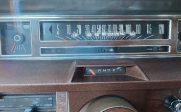 Ford-Country-Squire-1972-Wagon-13